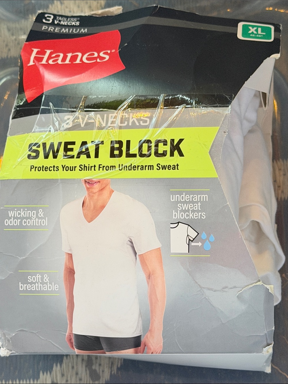 Hanes Men’s Sweat Block V-Neck Undershirt - White XL NEW